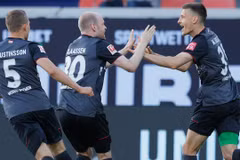 Bremen tiếp tục ở lại sân chơi Bundesliga. (Nguồn: foxsports)