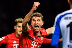 Mueller mở đầu chiến thắng cho Bayern. (Nguồn: Getty Images)