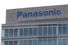 Biểu tượng Panasonic tại trụ sở ở Tokyo, Nhật Bản. (Ảnh: AFP/TTXVN)