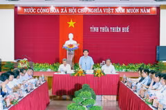 Phó Thủ tướng Vương Đình Huệ tại buổi làm việc. (Ảnh: Quốc Việt/TTXVN)