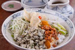 Hướng dẫn cách nấu món cơm hến xứ Huế giải nhiệt ngày Hè
