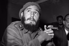 Ông Fidel Castro đã vượt qua nhiều âm mưu ám sát của CIA. (Nguồn: Daily Mail)