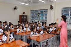 [News Game] Có nên bỏ hình thức chấm điểm học sinh tiểu học? 
