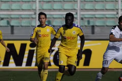 Hà Nội FC (áo vàng) đã vượt qua Altyn Asyr để vào chung kết AFC Cup 2019. (Nguồn: AFC)