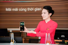 BAC A BANK ra mắt giao diện mới của ứng dụng ngân hàng điện tử. (Ảnh: Vietnam+)