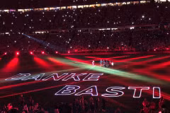 Những hình ảnh đầy ấn tượng trong đêm Bayern tri ân Schweinsteiger