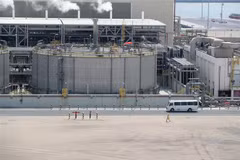 Cơ sở khí ga hóa lỏng và khí tự nhiên hóa lỏng của Qatar ở thành phố công nghiệp Ras Laffan, cách thủ đô Doha khoảng 80km về phía bắc. (Ảnh: AFP/TTXVN)