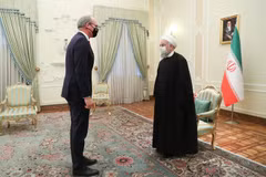 Tổng thống Iran Hassan Rouhani tiếp Ngoại trưởng Ireland Simon Conveney. (Nguồn: Thejournal.ie)