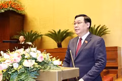 Chủ tịch Quốc hội Vương Đình Huệ phát biểu tại lễ bế mạc. (Ảnh: Trọng Đức/TTXVN)