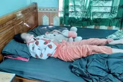 Nữ sinh L.V.G.N vẫn đang được điều trị. (Nguồn: Báo Thanh Hóa)