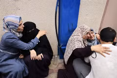 Xung đột Hamas-Israel: Toàn bộ dải Gaza rơi vào cảnh mất điện