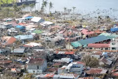 ASEAN tiếp tục hỗ trợ Philippines phục hồi sau siêu bão Haiyan