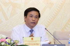 Ông Nguyễn Hạnh Phúc, Tổng Thư ký Quốc hội, Chủ nhiệm Văn phòng Quốc hội, Ủy viên Hội đồng bầu cử Quốc gia, Chánh Văn phòng Hội đồng bầu cử quốc gia phát biểu. (Ảnh: An Đăng/TTXVN)