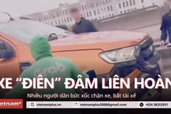 Truy đuổi nam tài xế xe bán tải đâm liên hoàn nhiều phương tiện rồi bỏ chạy