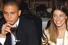 Ronaldo “béo” và những người đàn bà trong đời