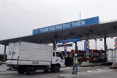 Trạm thu phí Thủ Thiêm. (Ảnh: Hoàng Hải/TTXVN)