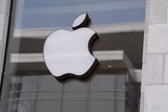 Bloomberg: Apple sẽ bắt đầu sử dụng màn hình riêng từ năm 2024