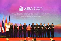Hội nghị AMM-56: ASEAN, Trung Quốc nhất trí đẩy nhanh đàm phán COC