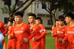  U23 Việt Nam tập buổi đầu tiên