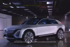 Lyriq, mẫu xe đầu tiên chạy hoàn toàn bằng điện của Cadillac. (Ảnh: Cadillac)