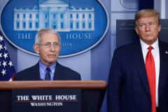 Tổng thống Trump và Tiến sỹ Fauci vẫn còn nhiều bất đồng. (Ảnh: Reuters)