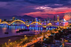 Đà Nẵng phấn đấu trở thành điểm đến du lịch hàng đầu tầm khu vực