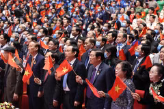 Khơi dậy tinh thần yêu nước, ý chí tự cường, khát vọng phát triển