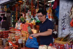 Tết về trong những khu chợ Việt tại xứ sở chuột túi