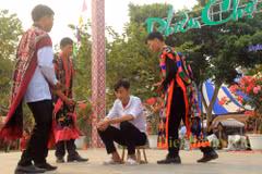 Nghi thức Lễ cấp sắc của đồng bào Dao. (Nguồn: Dienbientv)