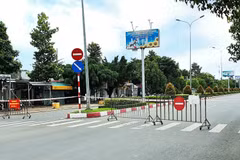 Một chốt kiểm soát dịch trên địa bàn thành phố Bạc Liêu. (Ảnh: TTXVN phát)