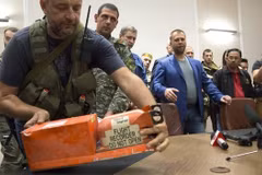 Quân ly khai Ukraine đã bàn giao 2 hộp đen của MH17 cho Malaysia