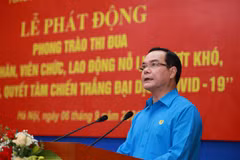 Chủ tịch Tổng Liên đoàn Lao động Việt Nam Nguyễn Đình Khang kêu gọi “mỗi công đoàn cơ sở là một pháo đài, là mái nhà bình yên”. (Ảnh: PV/Vietnam+)