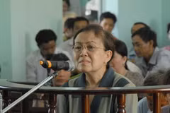 Bị cáo Trần Ngọc Sương tại phiên tòa sơ thẩm. (Ảnh: Thanh Vũ/TTXVN)