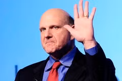 Cựu CEO Microsoft Steve Ballmer rời khỏi ban lãnh đạo tập đoàn