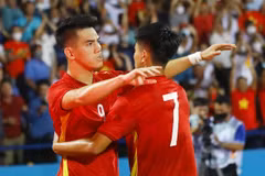 Kết quả bóng đá SEA Games 31: 'Mưa bàn thắng' trong ngày ra quân