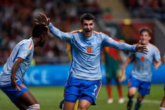 Tây Ban Nha giành tấm vé cuối cùng vào bán kết Nations League