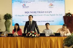 Ông Hà Văn Siêu, Phó Tổng Cục trưởng Tổng cục Du lịch, phát biểu khai mạc Hội nghị. (Ảnh: Mỹ Phương/TTXVN)