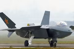 Máy bay tàng hình J-20 của Trung Quốc. (Nguồn: Military.com)