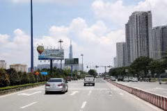 Đại lộ Võ Nguyên Giáp, tuyến đường huyết mạch chạy qua thành phố Thủ Đức (Thành phố Hồ Chí Minh). (Ảnh: Hồng Đạt/TTXVN)