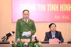 Phó Giám đốc Công an Hà Nội cảnh báo thủ đoạn lừa đảo trên không gian mạng. (Ảnh: Xuân Quảng/Vietnam+)