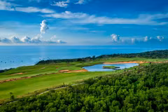 “Hò Dô Swing Artist Golf Tournament” được tổ chức tại NovaWorld Phan Thiet Golf Club với cảnh sắc tuyệt mỹ