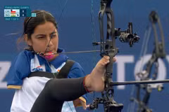 Màn bắn cung bằng chân đỉnh cao của VĐV khuyết tật Ấn Độ ở Paralympic 2024