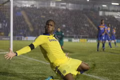 Kết quả: Drogba tiếp tục ghi bàn, Balotelli "cứu" Liverpool