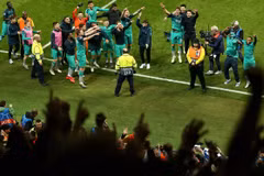 Video Tottenham tới Madrid chuẩn bị đá chung kết Champions League 