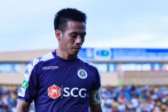 Tiền đạo Văn Quyết không giành danh hiệu Cầu thủ xuất sắc nhất V-League 2019 vì thi đấu không đủ số trận và đã phải nhận nhiều án phạt. (Ảnh: Nguyên An)