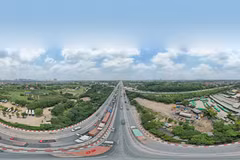 [Ảnh 360] Va chạm giao thông gây tắc nghẽn trên cầu Thanh Trì sáng 4/5