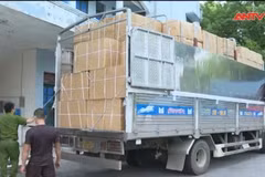 Thuê xe 'luồng xanh' để chở thiết bị y tế không rõ nguồn gốc