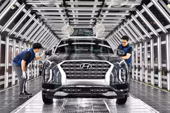 Nhân viên kiểm tra xe trước khi xuất xưởng tại nhà máy của Hyundai ở Ulsan, Hàn Quốc. (Nguồn: automotivemanufacturingsolutions.com)