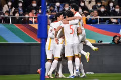 Đội tuyển Việt Nam khép lại vòng loại thứ ba World Cup 2022 bằng trận hòa 1-1 với Nhật Bản. (Ảnh: Getty Images) 