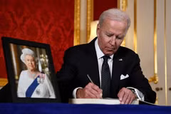 [Video] Tổng thống Mỹ Biden tới dự lễ tang Nữ hoàng Anh Elizabeth II